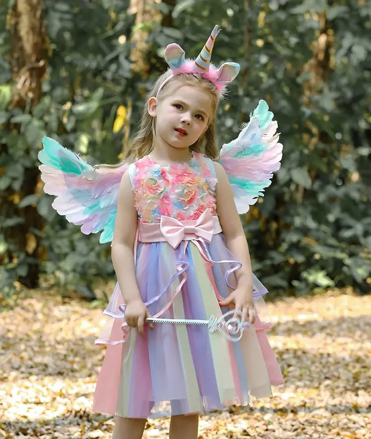Robe de princesse licorne à fleurs arc-en-ciel